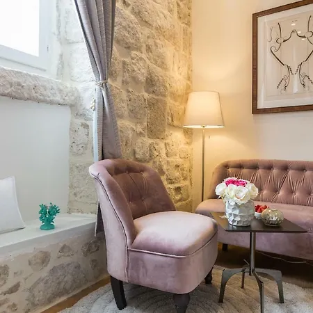 Guest house And 3*