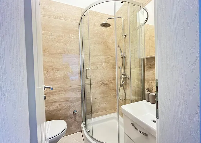 アンド ルームズ ステイ ドゥブロブニク