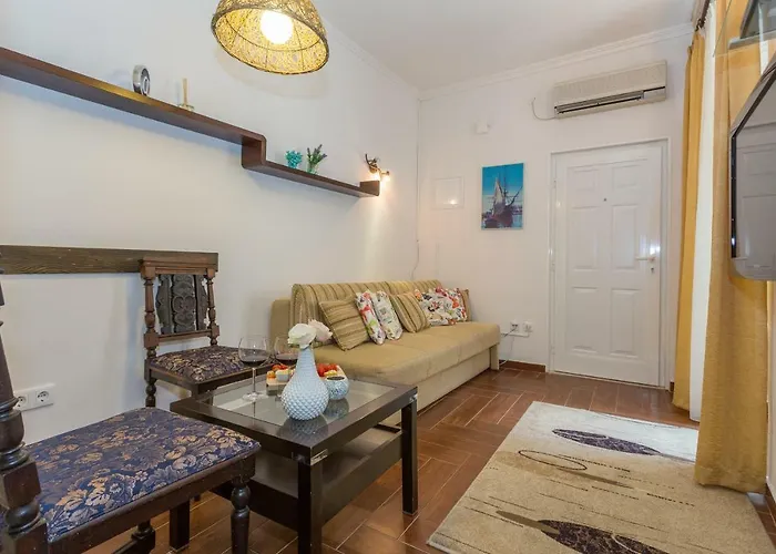 アンド ルームズ ステイ